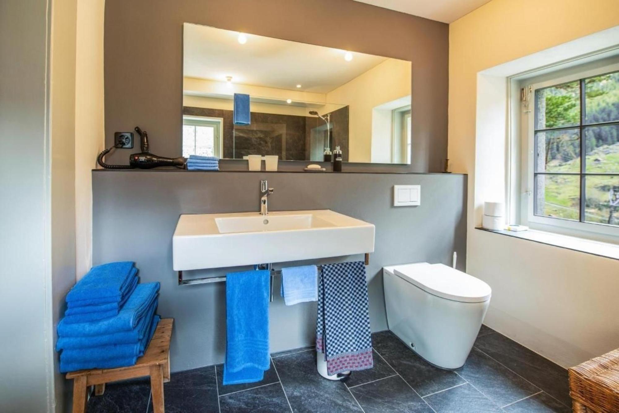 Bahnwaerterhaus Eggwald Villa Wassen Ngoại thất bức ảnh